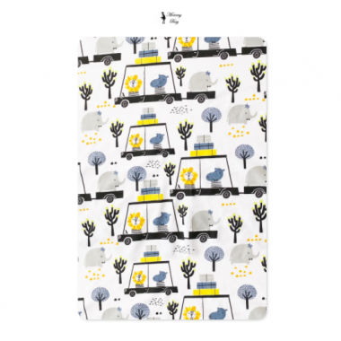 Простынь на резинке в детскую кроватку Лев в машинке на белом фоне арт.СТ-8