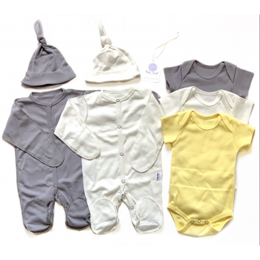 Набор одежды в роддом Baby Body Премиум Унисекс 0-3 мес 