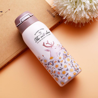 Термос с трубочкой и ремешком Бежевый “Олень с ромашками” 350 мл