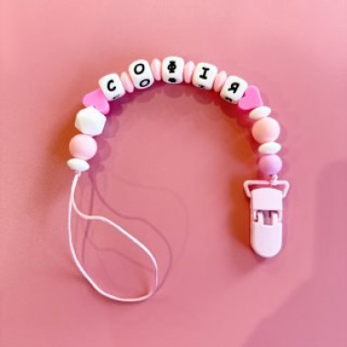 Держатель именной для пустышки Mommy Bag Зайченок розовый (3 буквы)