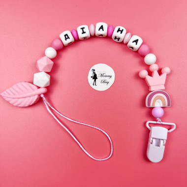 Держатель именной для пустышки Mommy Bag Радуга розовая