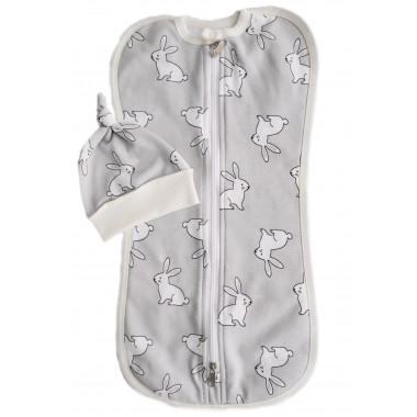 Евро пеленка кокон на молнии с шапочкой Серо-молочный с кроликами (байка) №40 (0-6 мес)