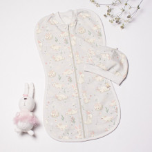 Евро пеленка кокон на молнии с шапочкой Серый с зайками (байка) №31 (0 – 6 мес)