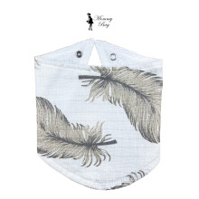Слюнявчик-нагрудник непромокаемый Mommy Bag №30 Перья серые (муслин) Слюнявчик-нагрудник непромокаемый Mommy Bag №30 Перья серые (муслин)