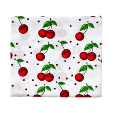 Муслиновая пеленка 100х80 см Вишенка с сердечками #39