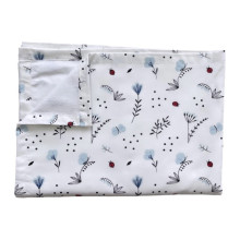 Непромокаемая пеленка многоразовая Голубые цветочки с бабочками #41