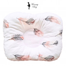 Ортопедическая подушка для новорожденных Перья розовые №12