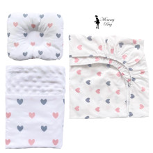 Набор 3в1 в детскую кроватку RoyalBaby №27 Сердечки розовато-серые с пледом Набор 3в1 в детскую кроватку RoyalBaby №27 Сердечки розовато-серые с пледом