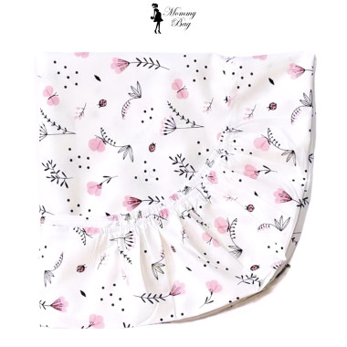 Простыня в стандартную кроватку 120*60 см №27 Розовые цветочки с бабочками.