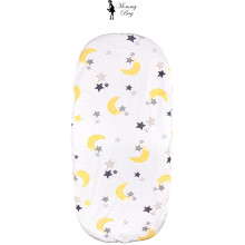 Простынь-наматрасник 80*40 см в коляску №1 Луна со звездочками Простынь-наматрасник 80*40 см в коляску №1 Луна со звездочками