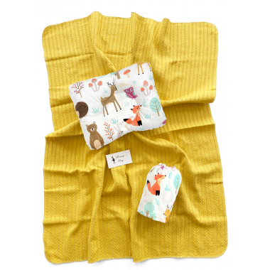 Набор в детскую кроватку 3в1 Зверята с горчичным хлопковым пледом